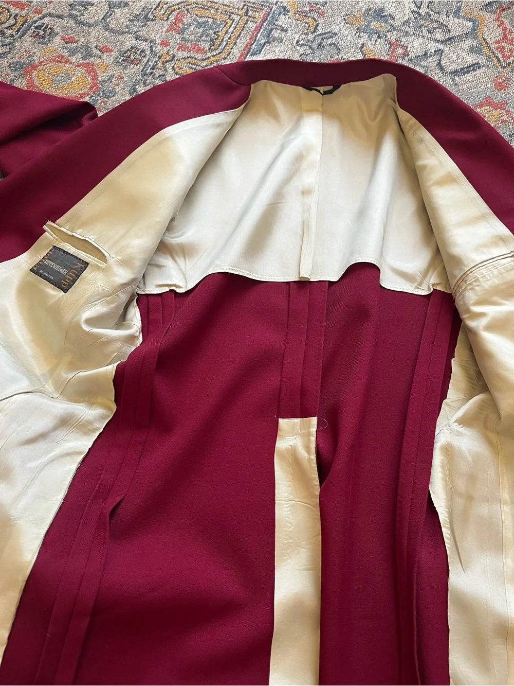 Kuppenheimer Men's Burgundy Sport Coat with Gold Buttons Size Photos*